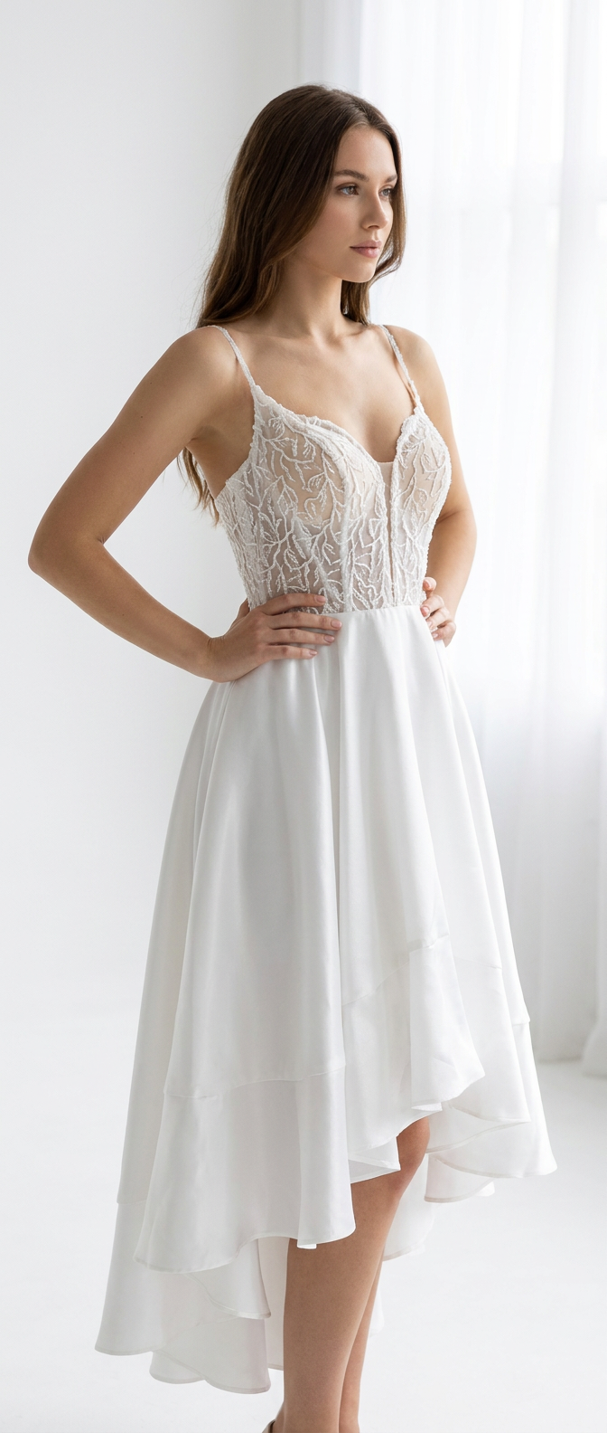 Robe marié en dentelle courte