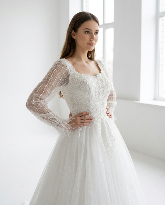 Robe de mariée avec manche perlé