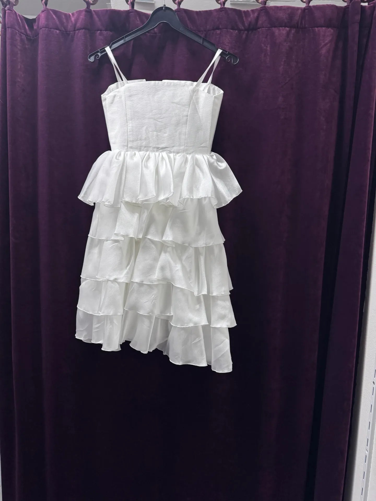 Robe à Bretelles avec Volants